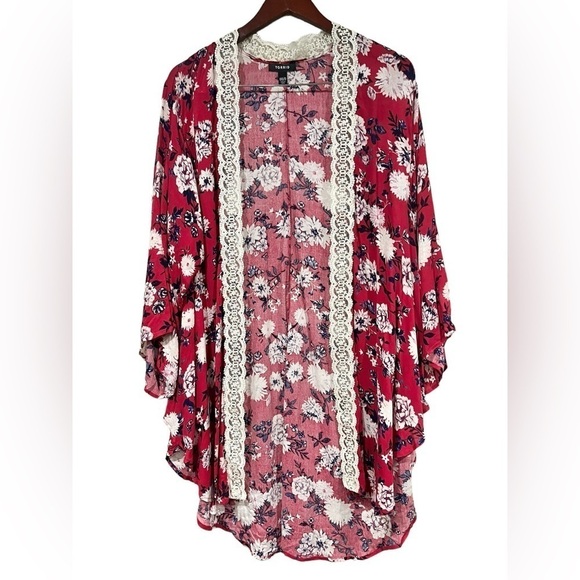 Torrid Red Floral and Lace Kimono Flowy Long Size 00/0 or 10/12 Boho Festival - Picture 1 of 9